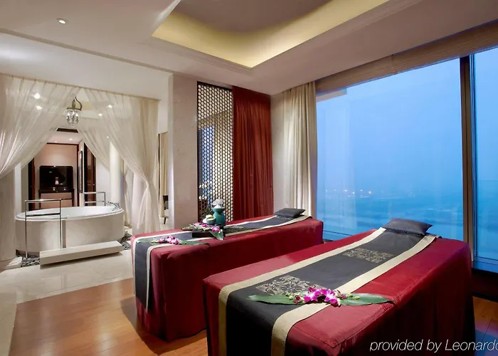 Hotel Banyan Tree